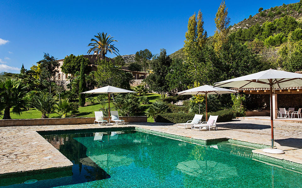 Fullscreen rural estate with pool in mallorca