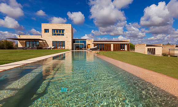 Preview rural villa with pool in mallorca